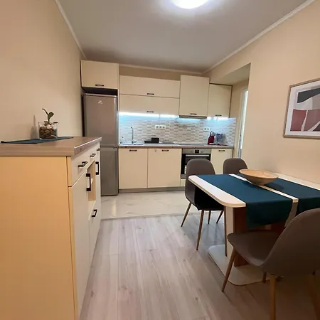 Apartmán Cozy Near Center